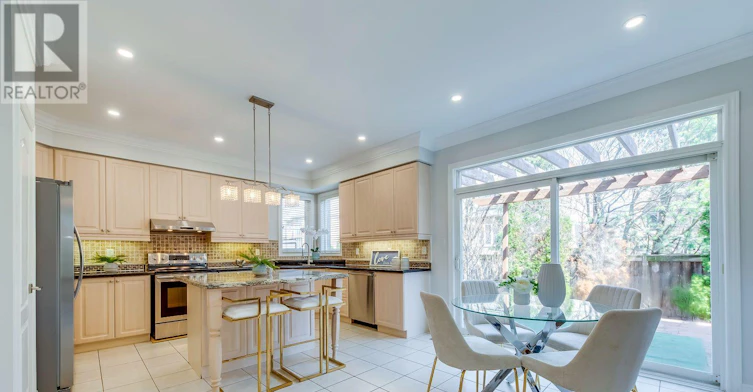 303 Burloak Drive, Burlington, ON, L6L 6T6 - 24