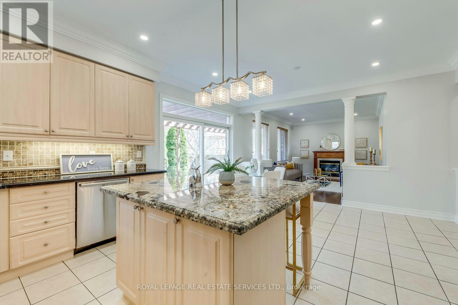 303 Burloak Drive, Burlington, ON, L6L 6T6 - 23