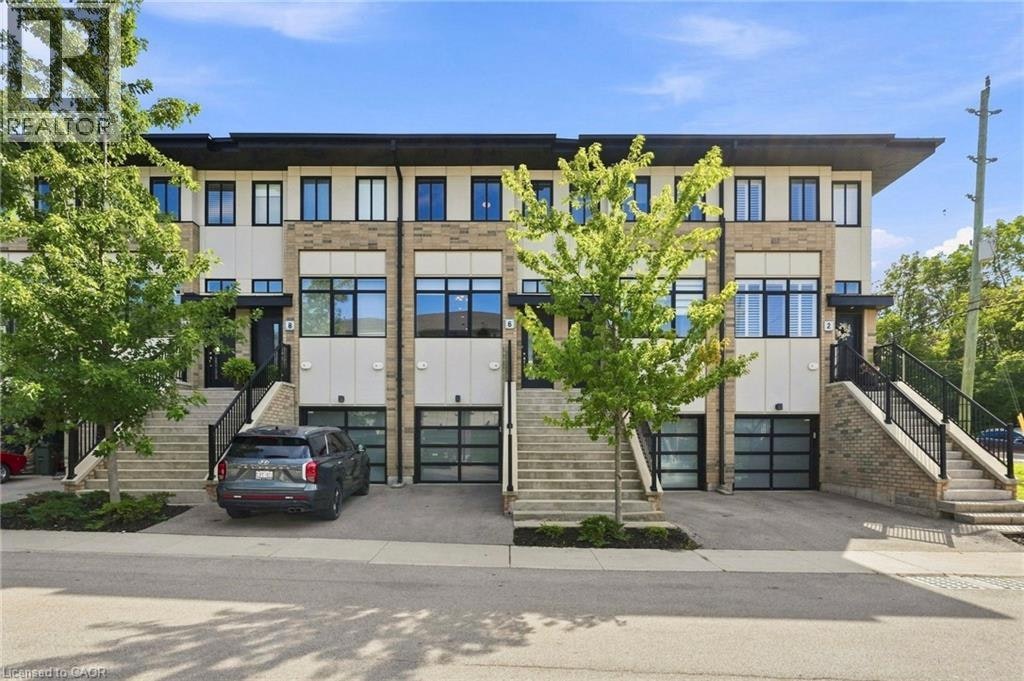 6 Mulhollard Lane, Hamilton, ON, L9G 0H3