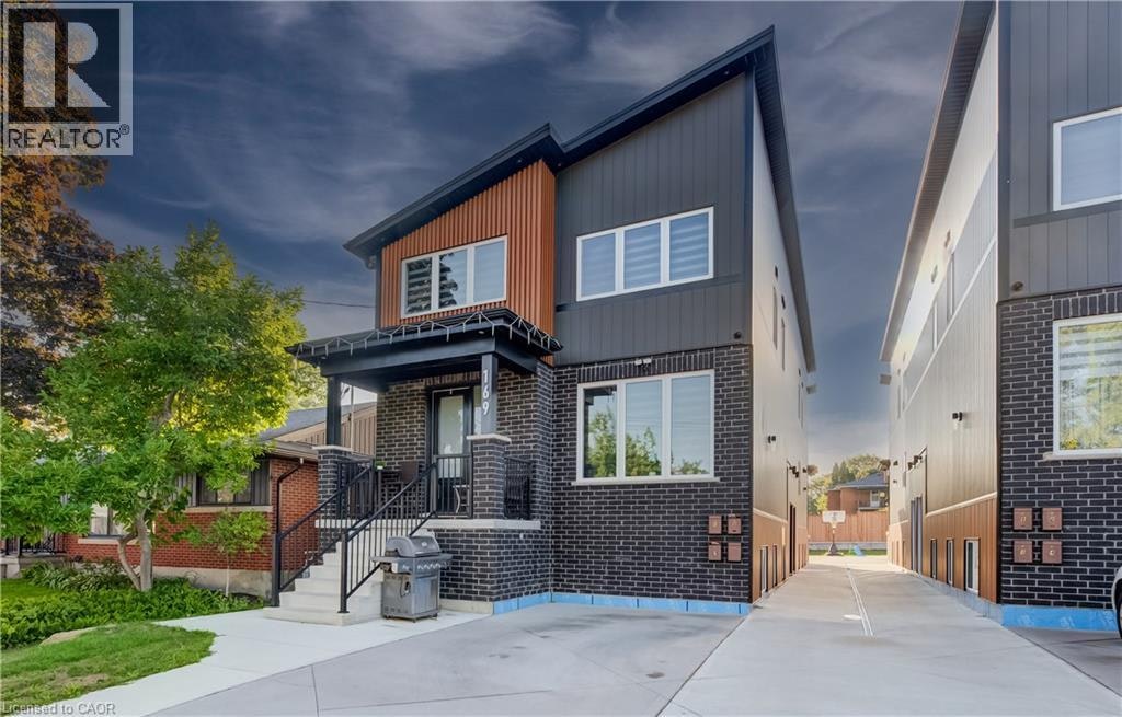 169 Fifth Avenue, Kitchener, ON, N2C 1P6
