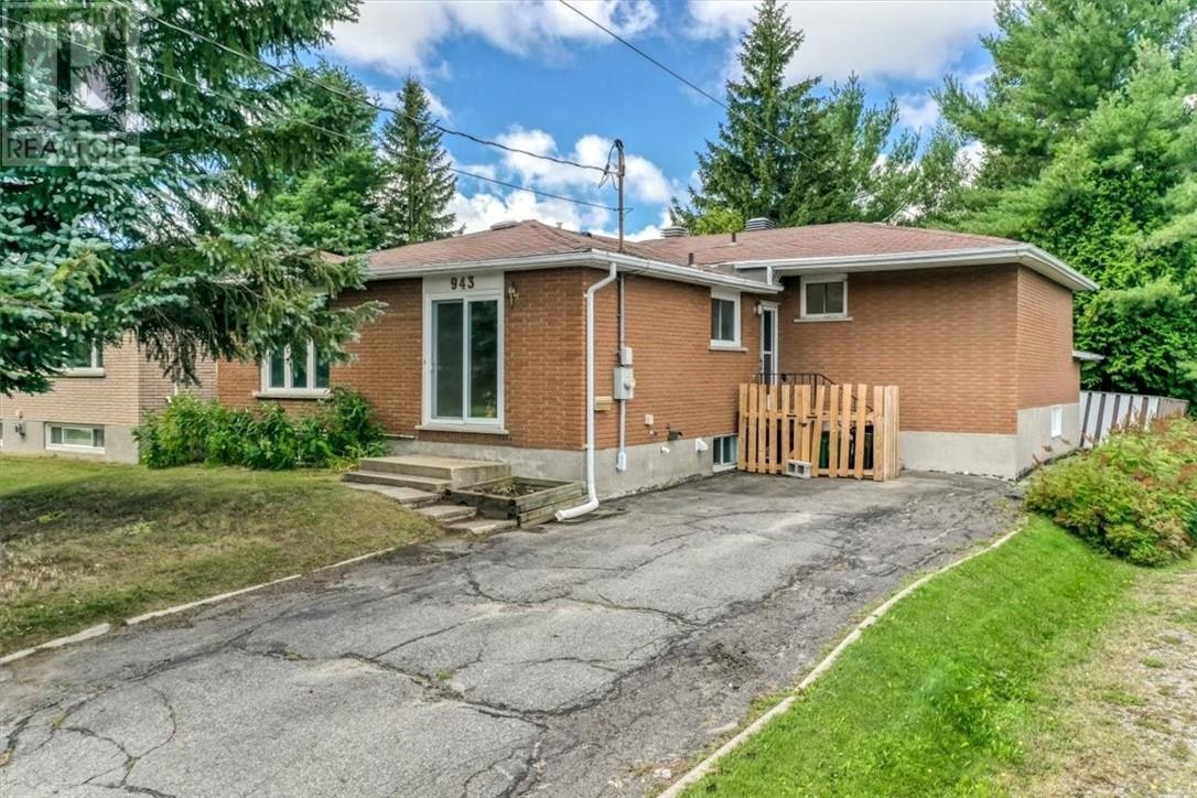 943 Martin Avenue, Greater Sudbury, ON, P3A 2Z2
