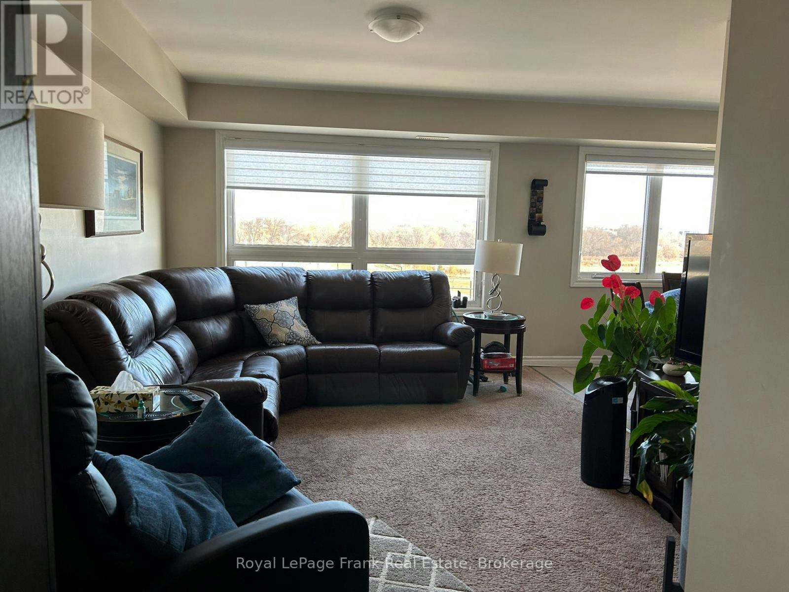 3-1418 Simcoe Street S, Oshawa, ON, L1H 4M4 - 3