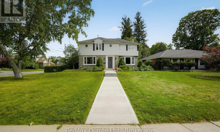 271 Bridge Street EAST