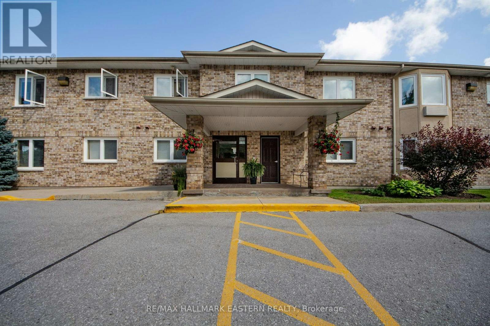 202-878 Armour Road, Peterborough, ON, K9H 2A6