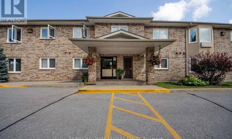 202-878 Armour Road