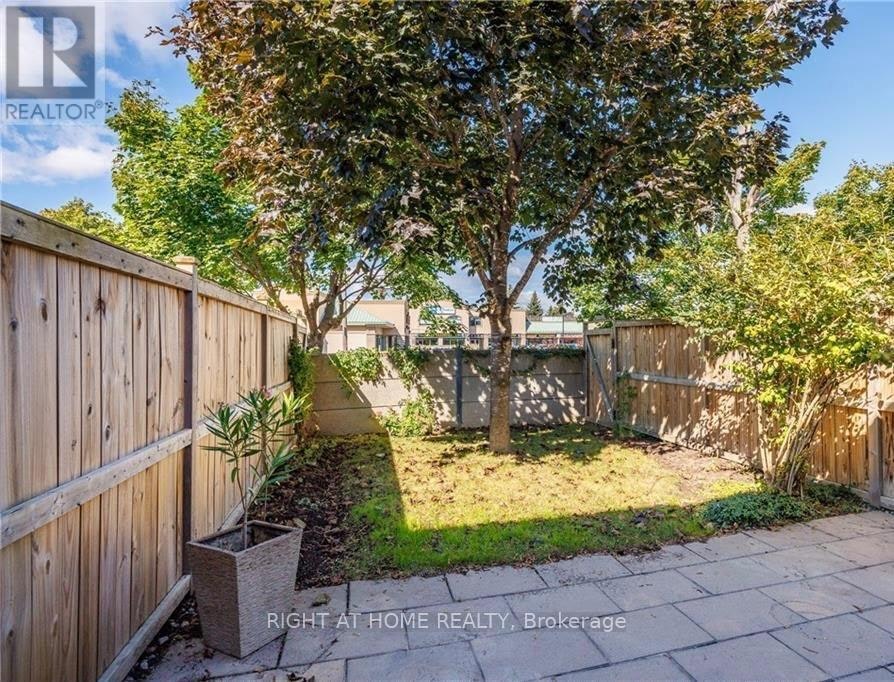21 Grenadier Way, Ottawa, ON, K2J 4L3 - 26