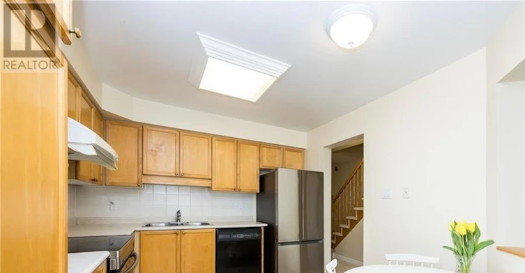 21 Grenadier Way, Ottawa, ON, K2J 4L3 - 7