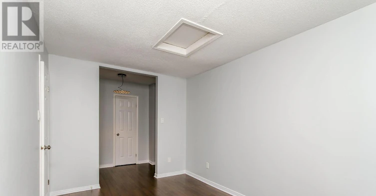 25 Wildpine Court, Ottawa, ON, K2S 1C6 - 14