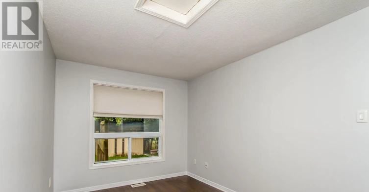 25 Wildpine Court, Ottawa, ON, K2S 1C6 - 13