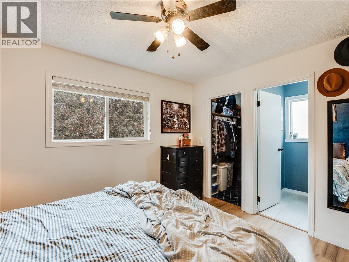 3701 9th Avenue, Castlegar, BC, V1N 3T3 - 30