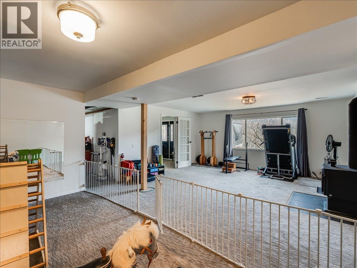 3701 9th Avenue, Castlegar, BC, V1N 3T3 - 41