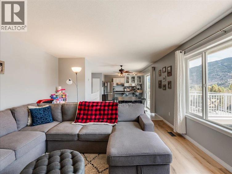 3701 9th Avenue, Castlegar, BC, V1N 3T3 - 15