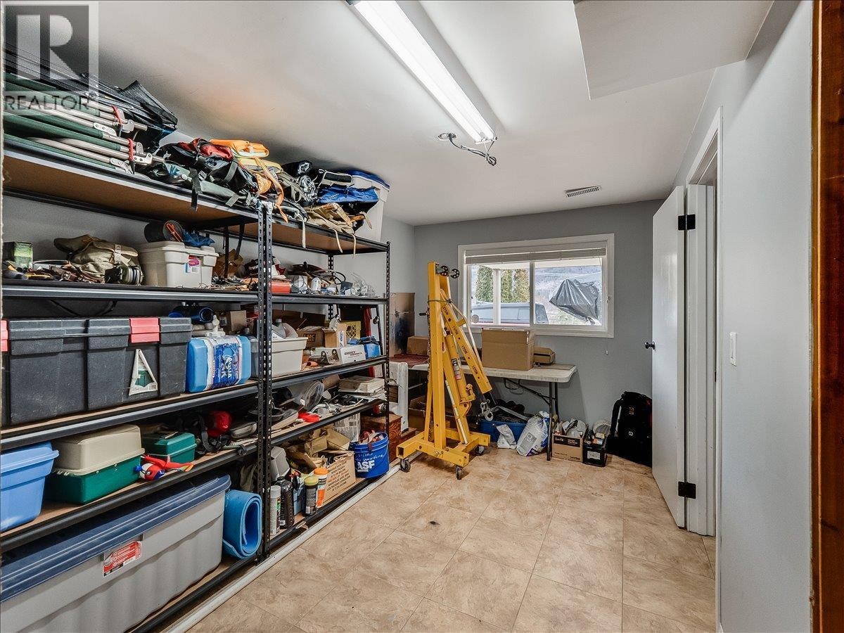 3701 9th Avenue, Castlegar, BC, V1N 3T3 - 47