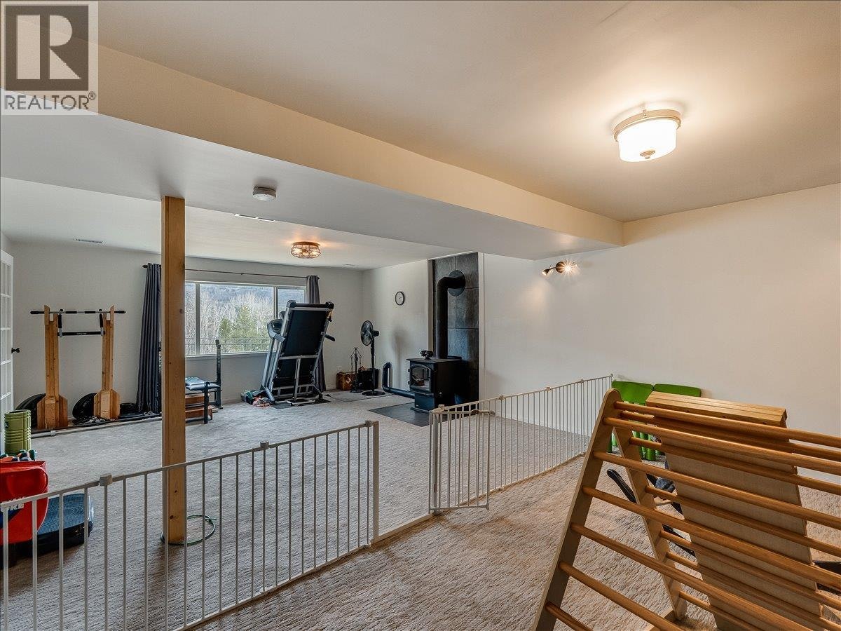 3701 9th Avenue, Castlegar, BC, V1N 3T3 - 39