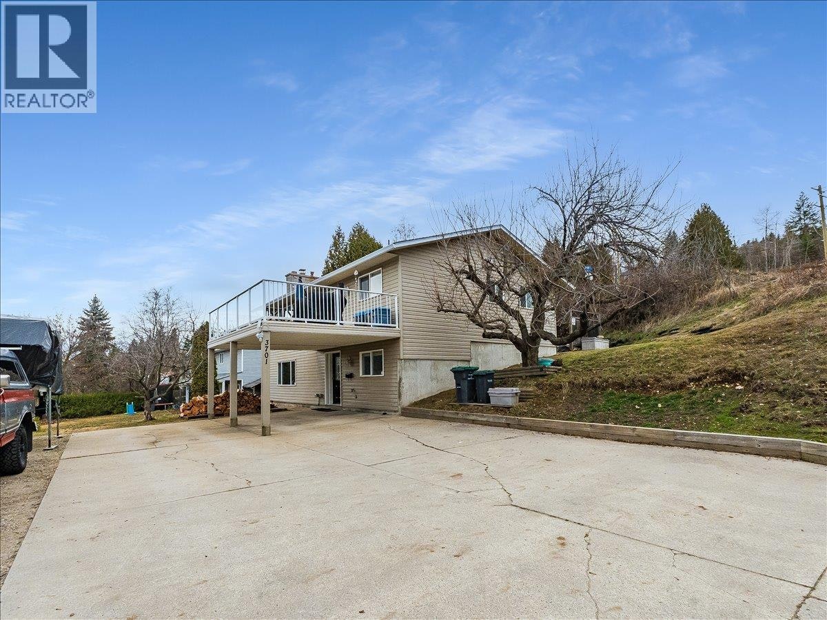 3701 9th Avenue - 3