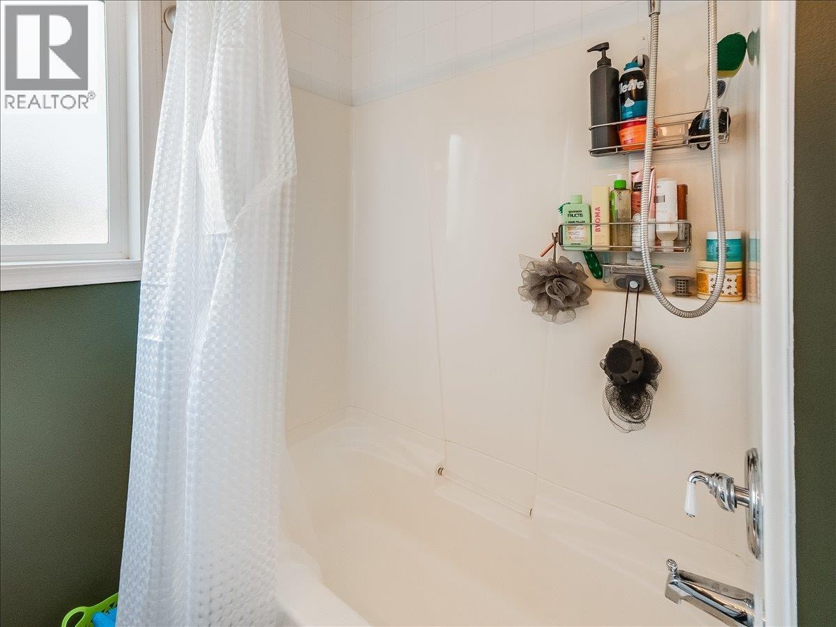 3701 9th Avenue, Castlegar, BC, V1N 3T3 - 26
