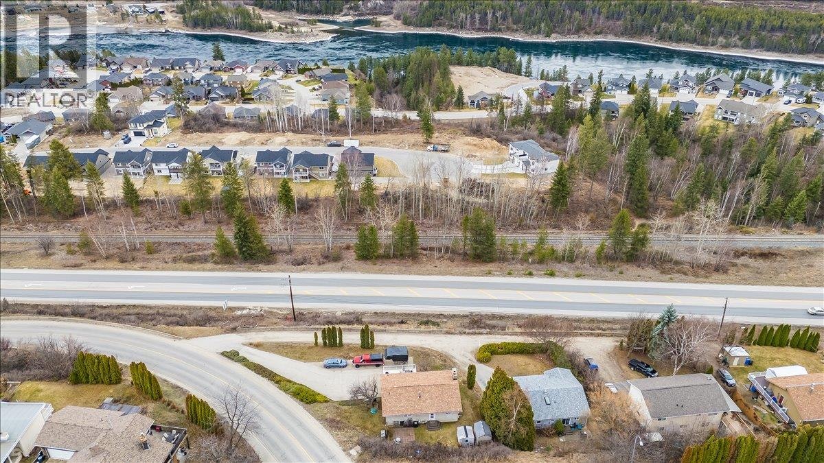3701 9th Avenue, Castlegar, BC, V1N 3T3 - 48