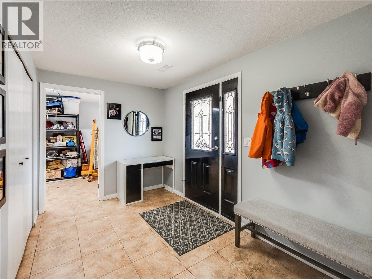 3701 9th Avenue, Castlegar, BC, V1N 3T3 - 46