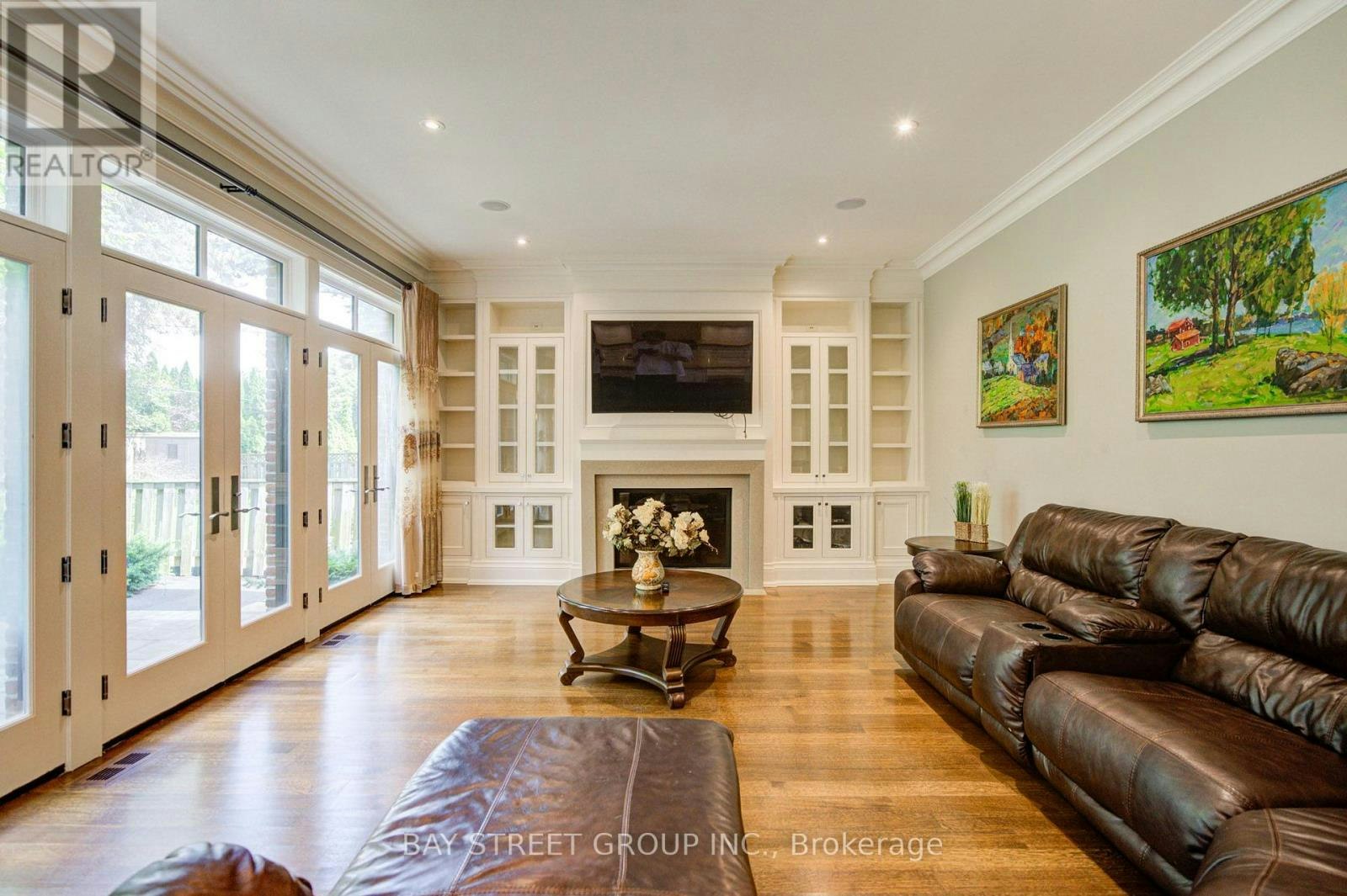 154 Munro Boulevard, Toronto, ON, M2P 1C8 - 17