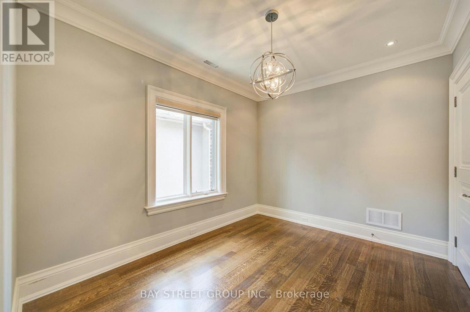 154 Munro Boulevard, Toronto, ON, M2P 1C8 - 20