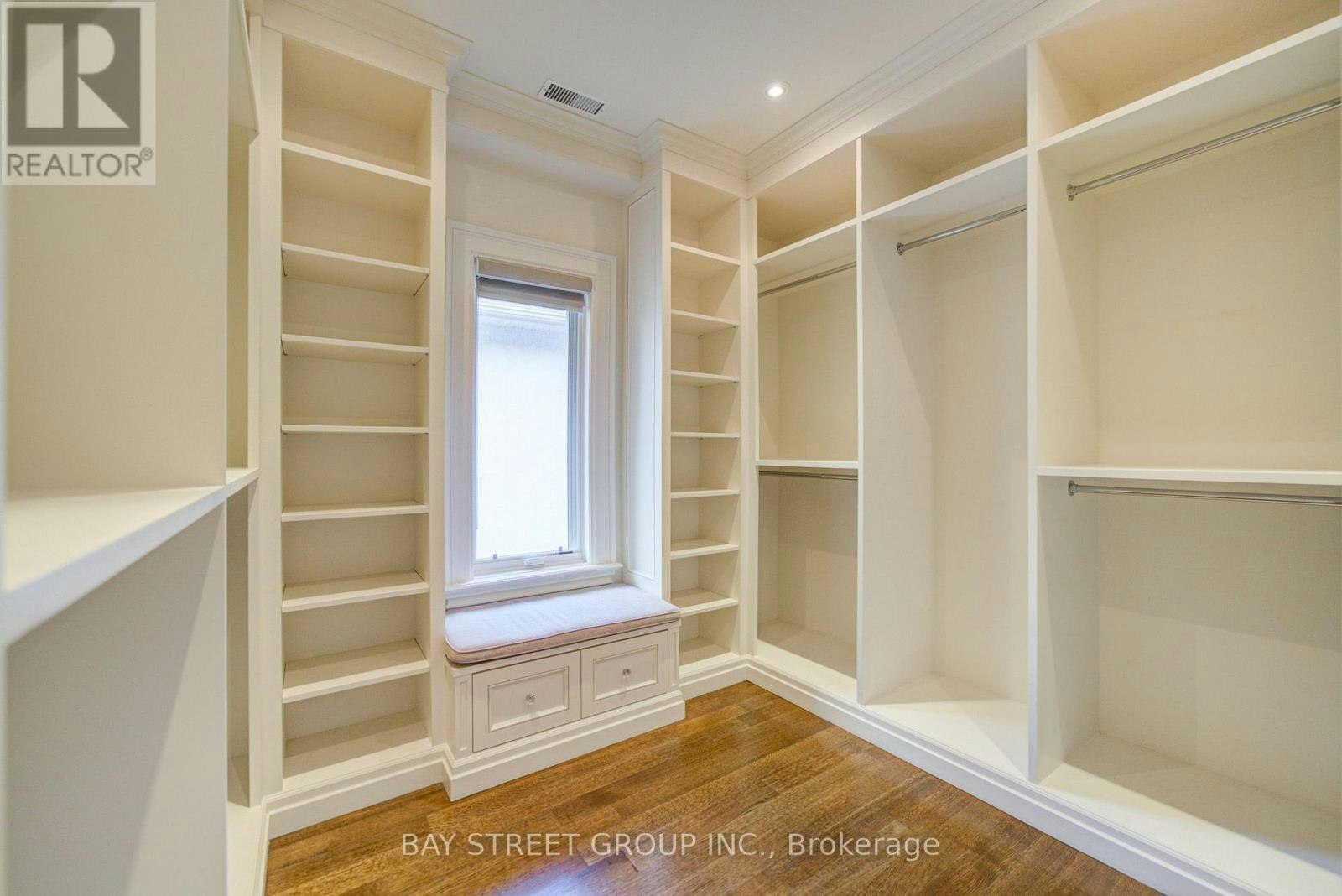 154 Munro Boulevard, Toronto, ON, M2P 1C8 - 36