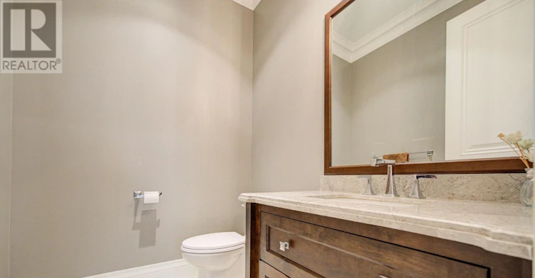 154 Munro Boulevard, Toronto, ON, M2P 1C8 - 10