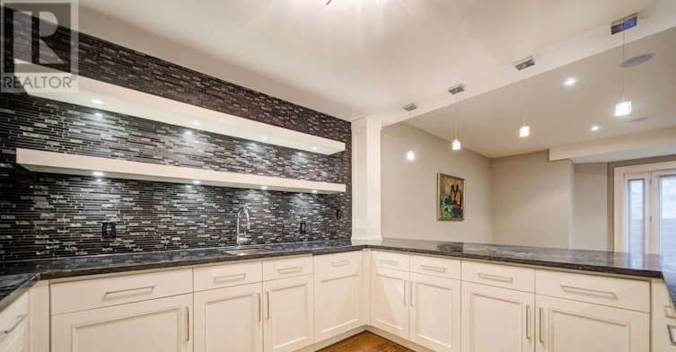 154 Munro Boulevard, Toronto, ON, M2P 1C8 - 43