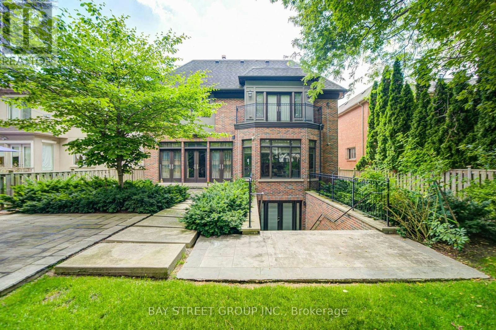 154 Munro Boulevard, Toronto, ON, M2P 1C8 - 50