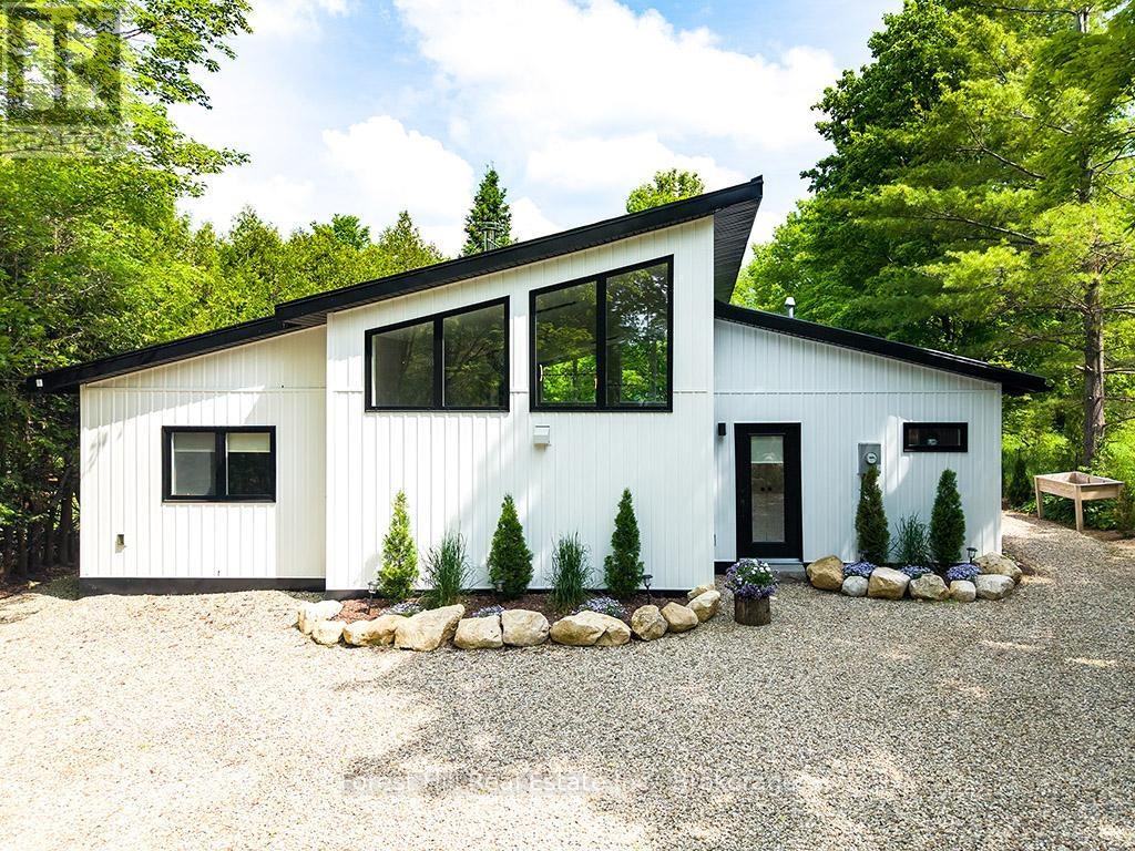 149 Sir William's Lane, Grey Highlands, ON, N0C 1E0