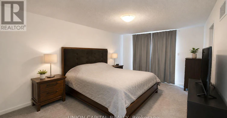 1984 Wilson Road N, Oshawa, ON, L1H 7K5 - 6