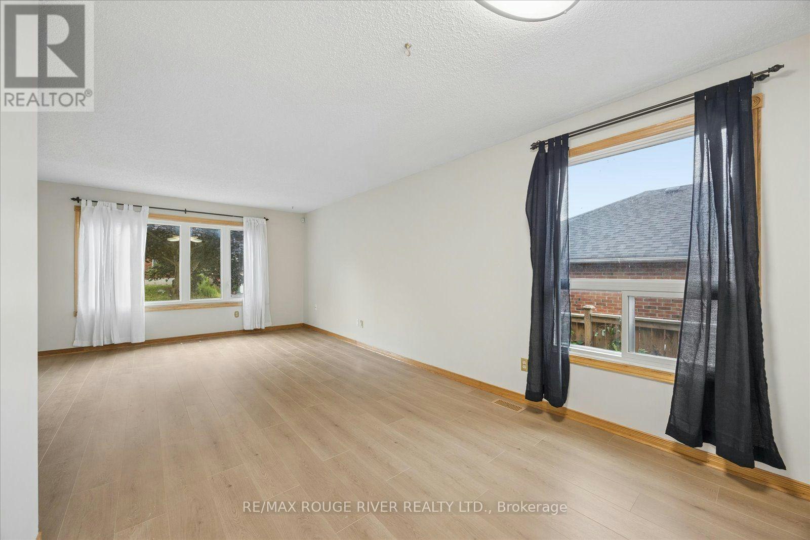 MAIN-856 Meadowhill Court, Oshawa, ON, L1K 1X5 - 6