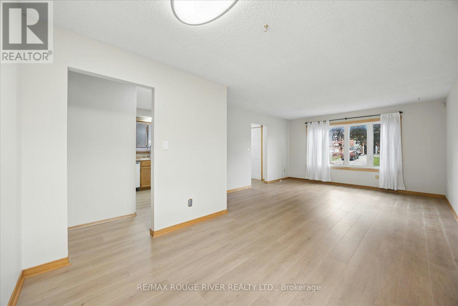 MAIN-856 Meadowhill Court, Oshawa, ON, L1K 1X5 - 11