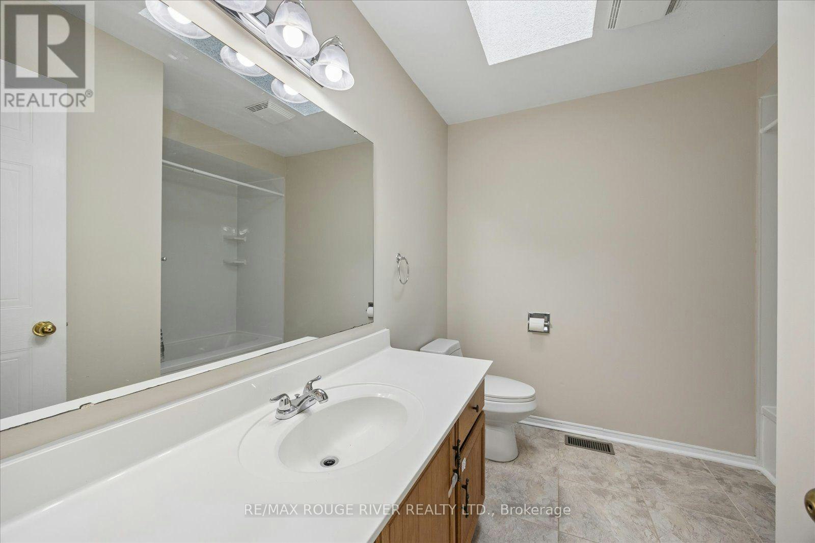 MAIN-856 Meadowhill Court, Oshawa, ON, L1K 1X5 - 20