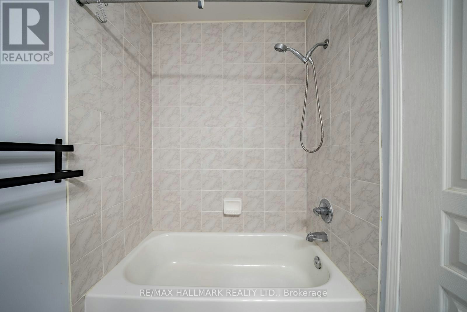 COACH HOUSE-29 Hosta Avenue, Markham, ON, L6B 0J9 - 14