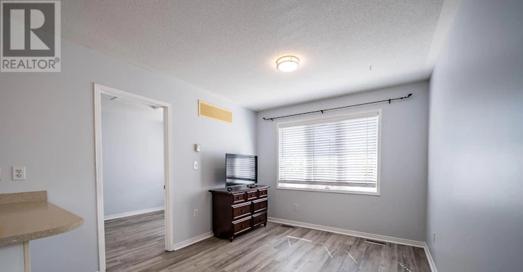 COACH HOUSE-29 Hosta Avenue, Markham, ON, L6B 0J9 - 8