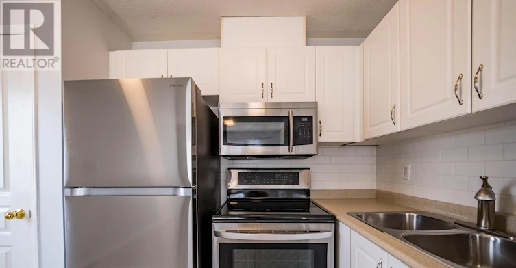 COACH HOUSE-29 Hosta Avenue, Markham, ON, L6B 0J9 - 6