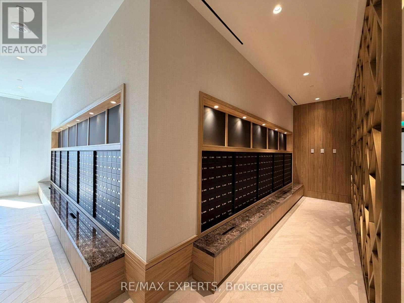 2851 7 Highway, Vaughan, ON, L4K 1W2 - 49