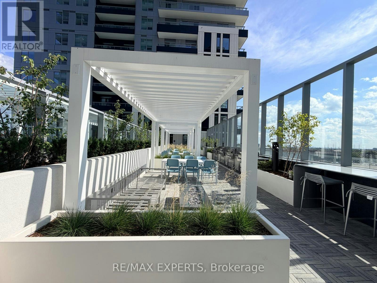 2851 7 Highway, Vaughan, ON, L4K 1W2 - 32