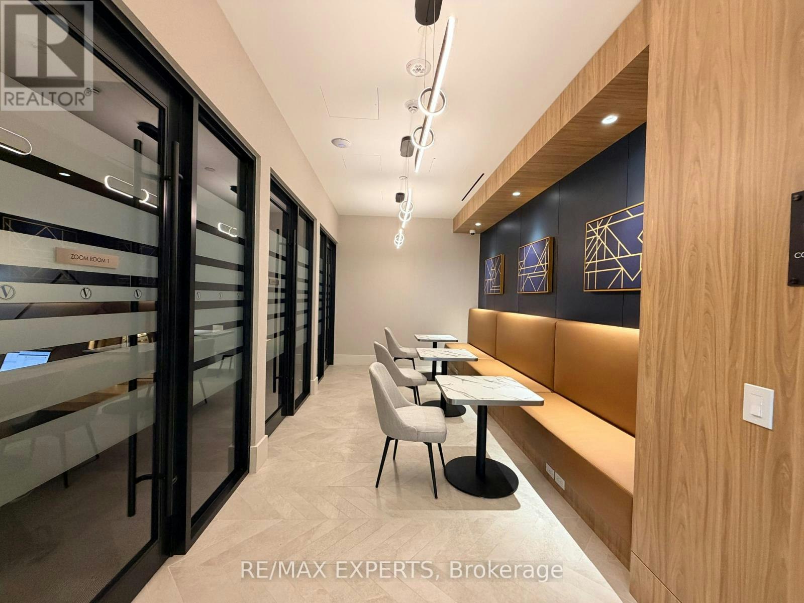 2851 7 Highway, Vaughan, ON, L4K 1W2 - 46