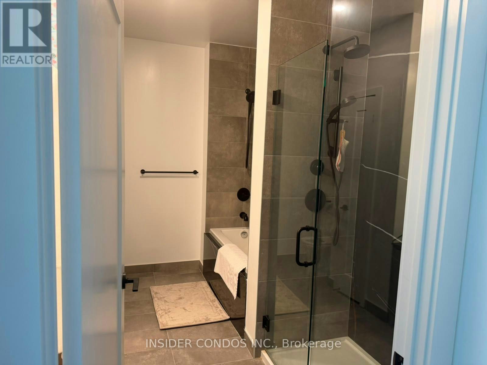 1402-8888 Yonge Street, Richmond Hill, ON, L4C 6Z1 - 8