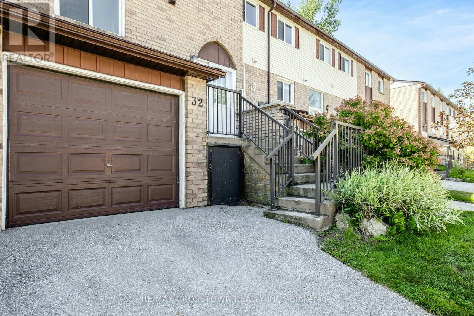 32-52 Adelaide Street, Barrie, ON, L4N 3T5