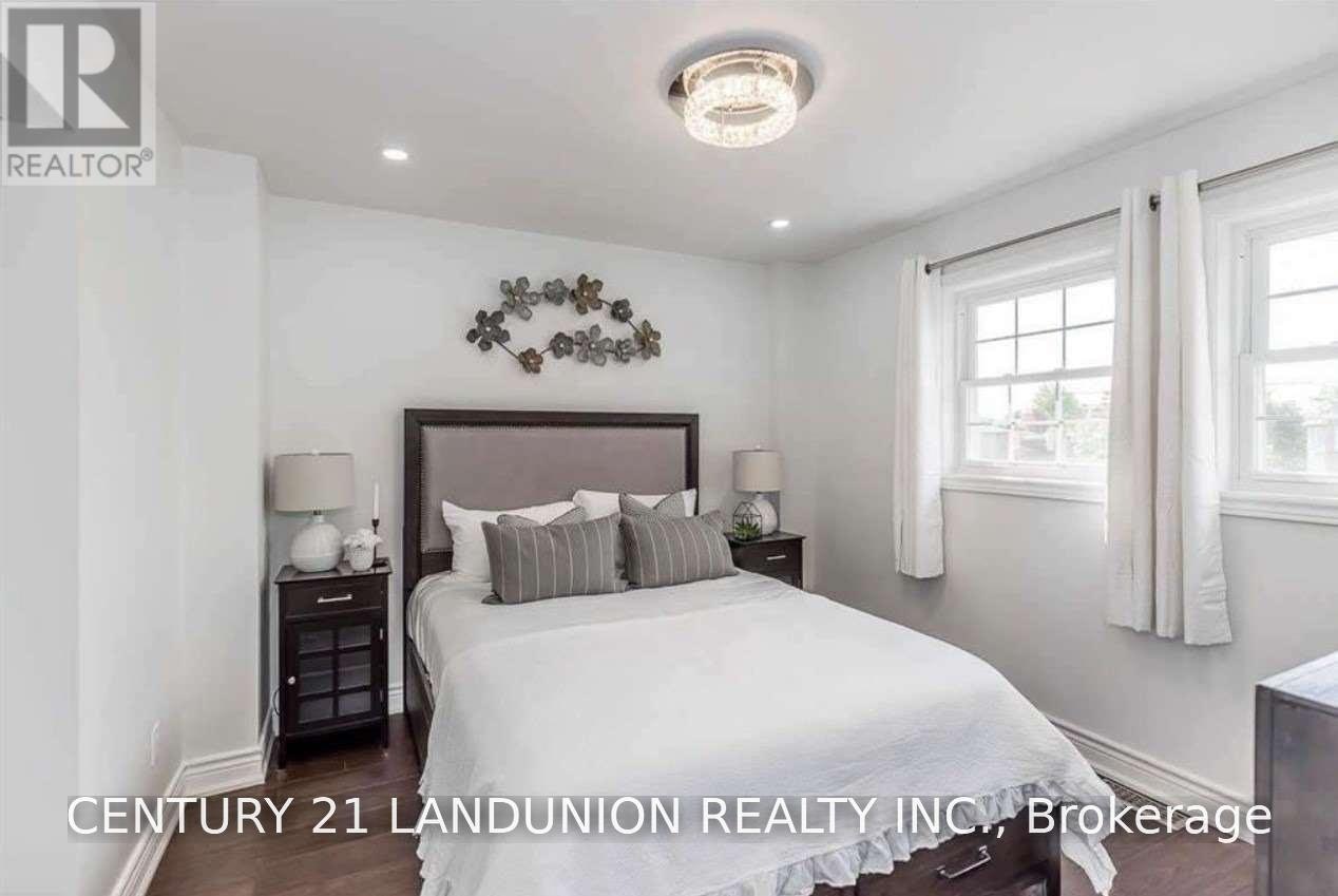 136 Livingstone Street W, Barrie, ON, L4N 7J4 - 11