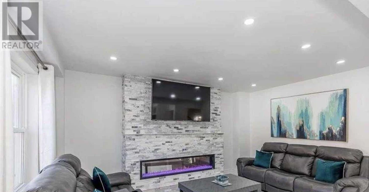 136 Livingstone Street W, Barrie, ON, L4N 7J4 - 8