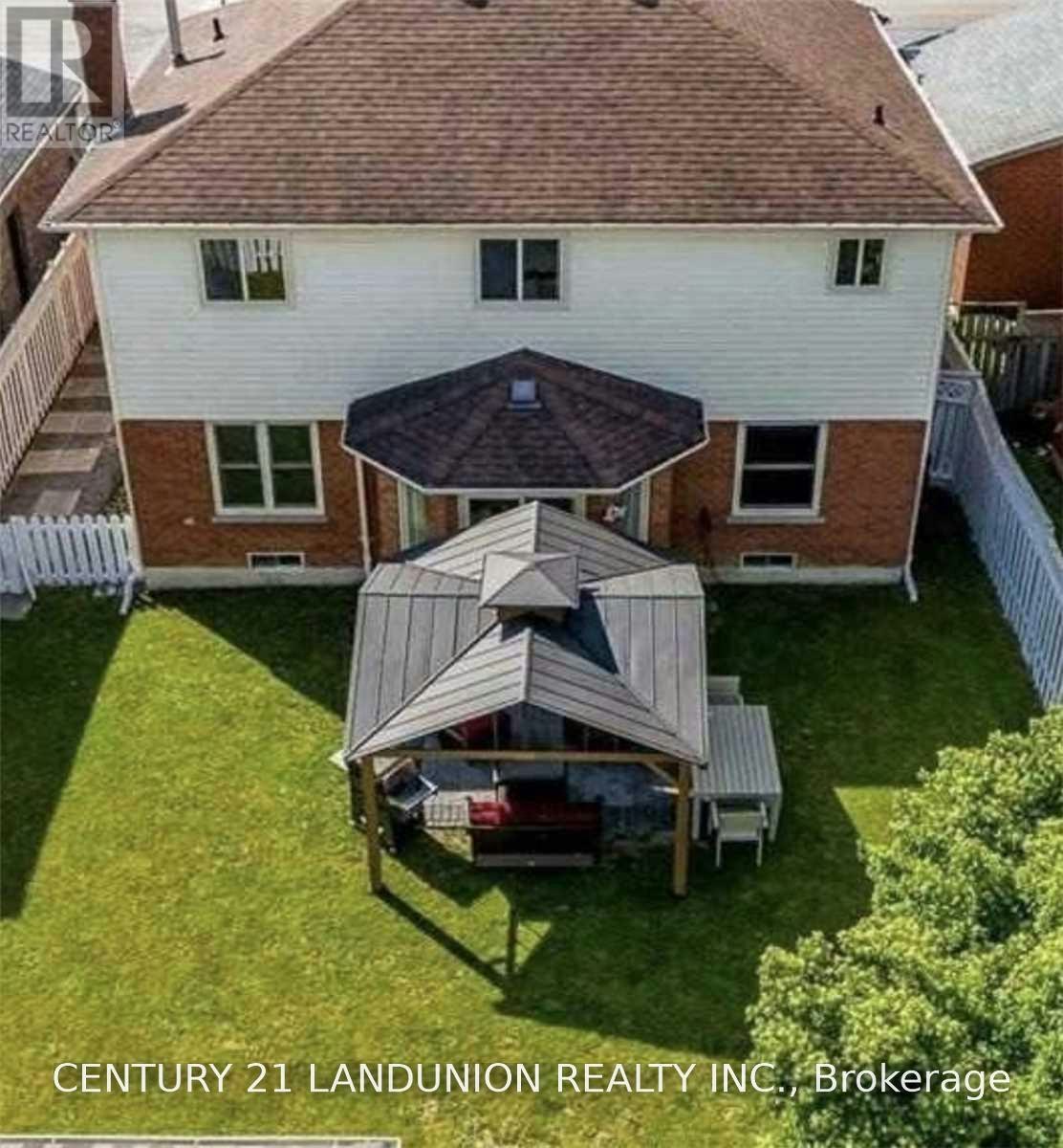 136 Livingstone Street W, Barrie, ON, L4N 7J4 - 16