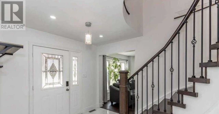 136 Livingstone Street W, Barrie, ON, L4N 7J4 - 3