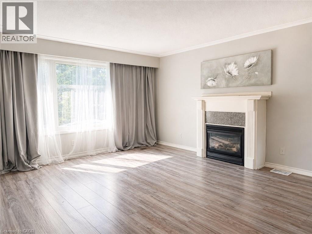 Upper-580 Forest Hill Drive, Kitchener, ON, N2M 4H7 - 3