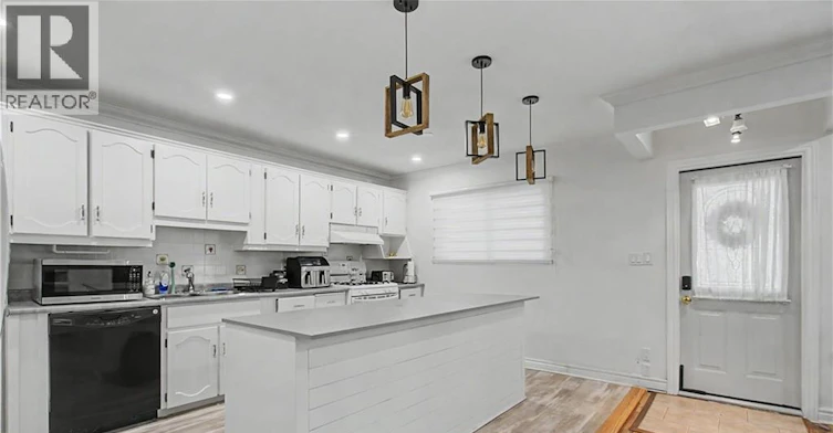 Upper floor-2110 Cavendish Drive, Burlington, ON, L7P 1Z3 - 2