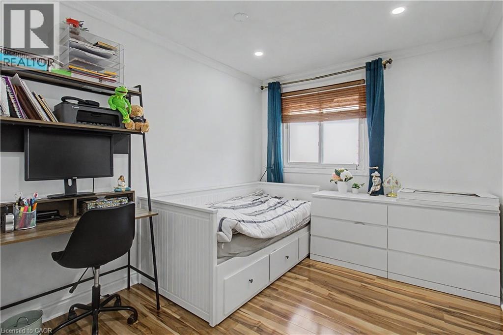 Upper floor-2110 Cavendish Drive, Burlington, ON, L7P 1Z3 - 13
