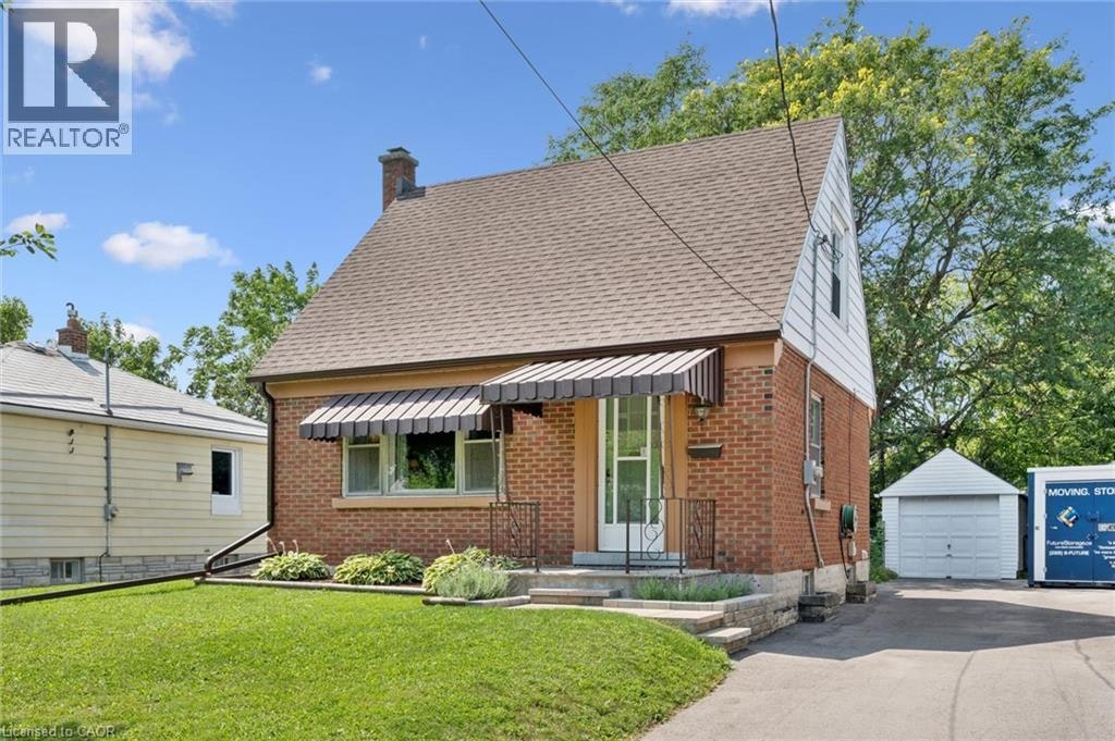 114 Lorne Crescent, Kitchener, ON, N2M 3Y5