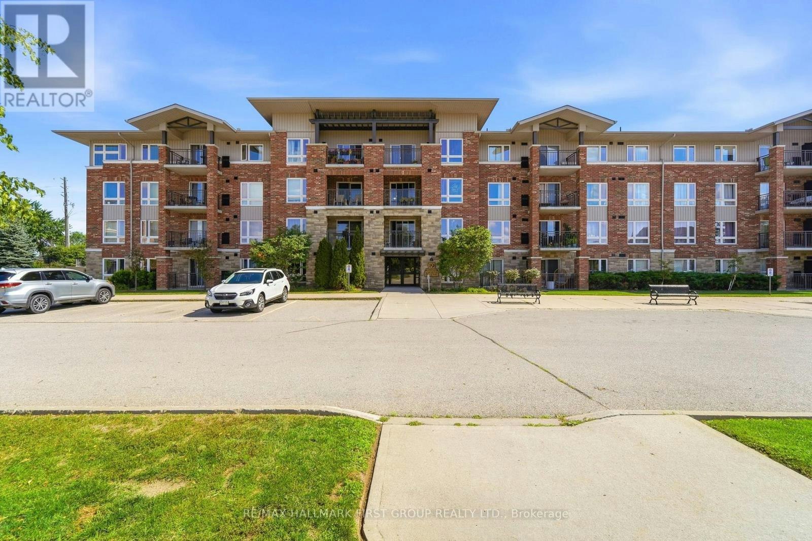 403-19 Waterford Drive, Guelph, ON, N1L 0J1
